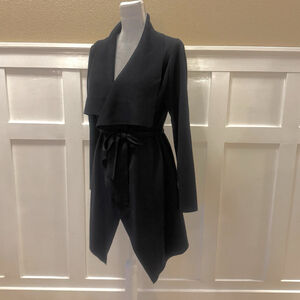 Vtg St. John Santana Knit Open Wrap Sweater Jacket Belted Size:P Made USA Black